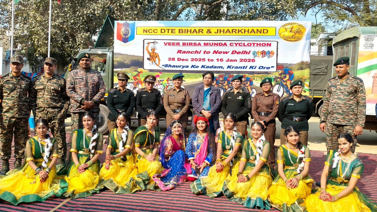 गणेशराम नागर सरस्वती बालिका विद्या मंदिर, बल्केश्वर में साइक्लोथॉन रैली का हुआ भव्य स्वागत