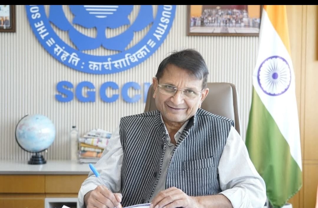 गुजरात प्रदेश सुरत शहर में एक दोस्त ने अपने पुराने दोस्त को याद करते हुए क्या खूब लिखा है जानिए सुरत चेंबर ऑफ कॉमर्स के अध्यक्ष श्री निखिल भाई मद्रासी जी से