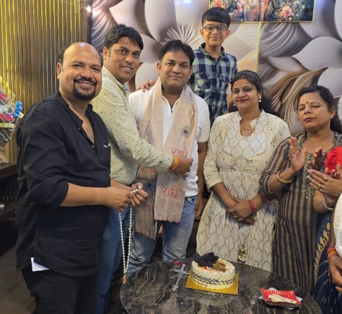 बोल ट्रस्ट अध्यक्ष जितेंद्र गोयल के जन्मदिन पर उमड़ी बधाई देने वालों की भीड़