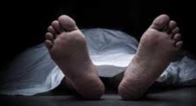 बहराइच * झोलाछाप डाक्टर के द्वारा गलत इंजेक्शन लगाने से युवक की मौत परिजनों का आरोप * मनोज त्रिपाठी.