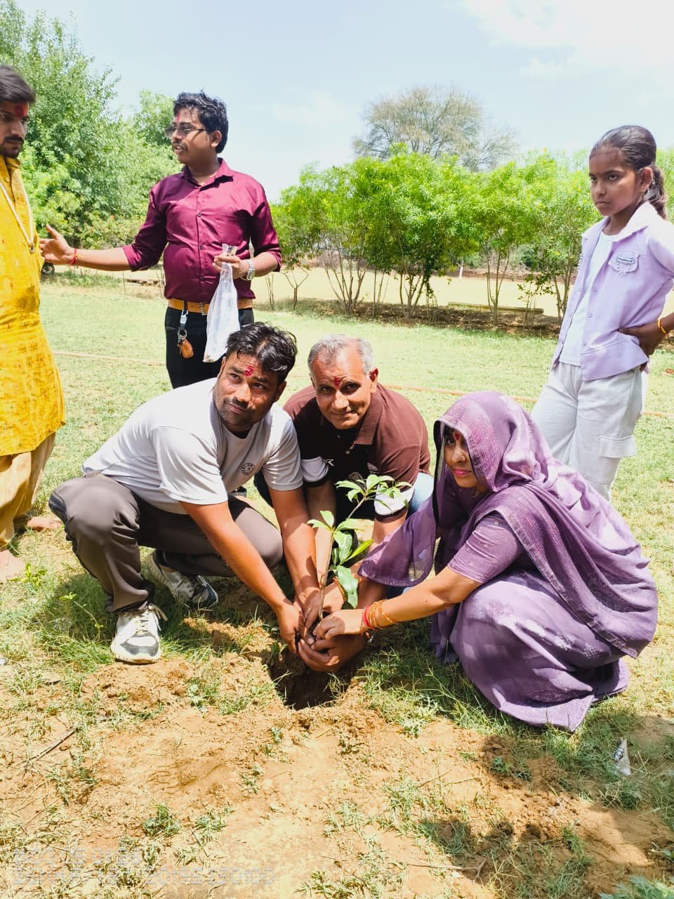 कुआं खेड़ा स्पोर्ट्स एकेडमी ने वृक्षारोपण एवं हवन कर मनाई बुद्ध पूर्णिमा
