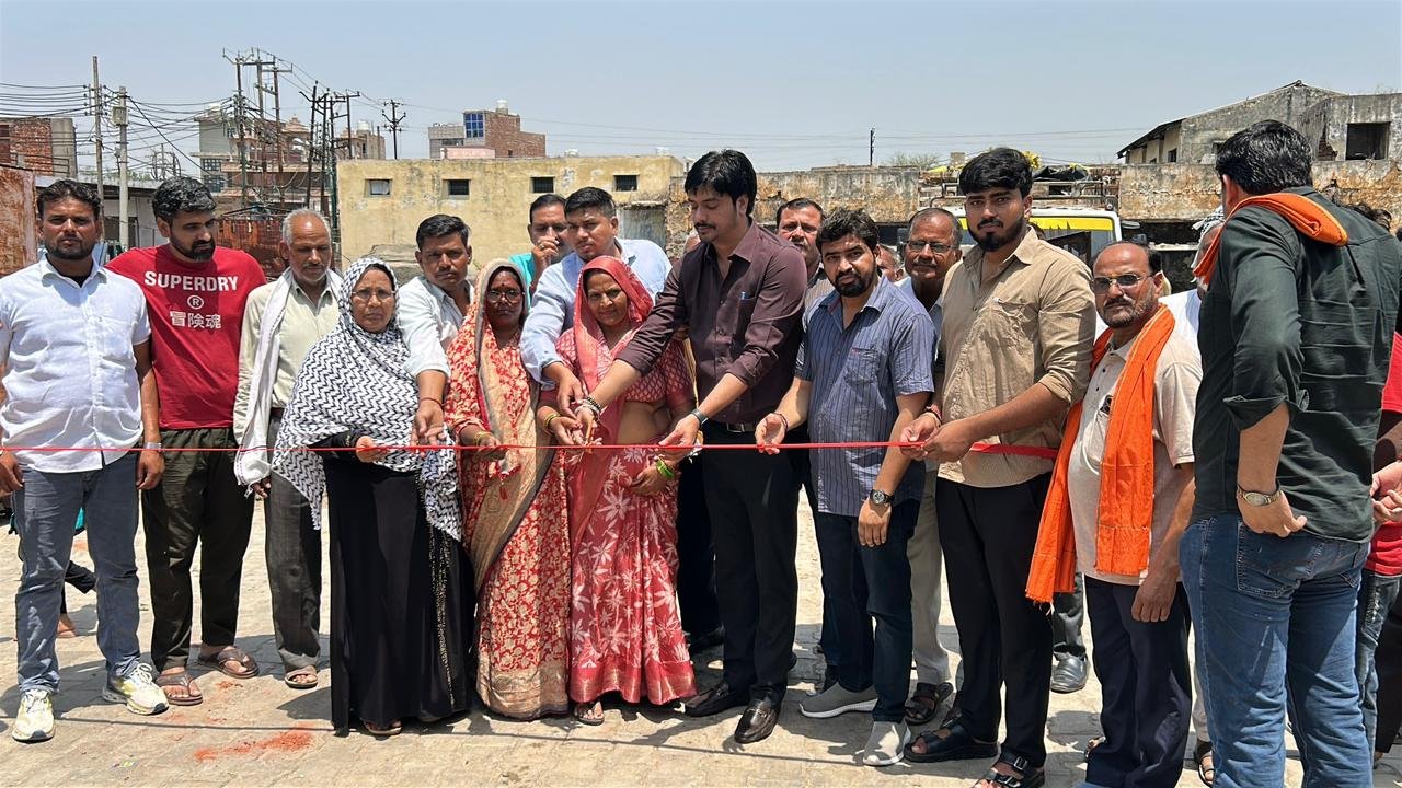 किरावली नगर पंचायत अध्यक्षा प्रतिनिधि अभिजीत सिंह इंदौलिया ने किया ₹1.10 करोड़ के विकास कार्यों का शिलान्यास