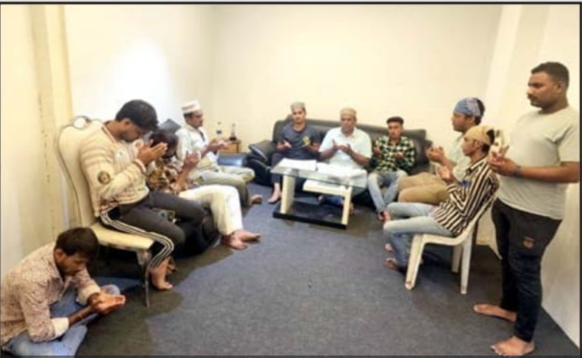 गुजरात प्रदेश सुरत शहर में निकलने वाले ताजिया जुलूसों के परमिशन हेतु संपर्क करें++++++