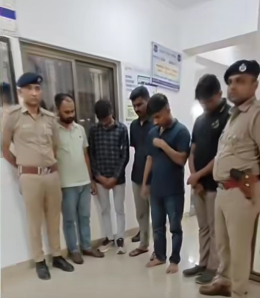 गुजरात प्रदेश के नवसारी जिले के गडदेवी विस्तार में******