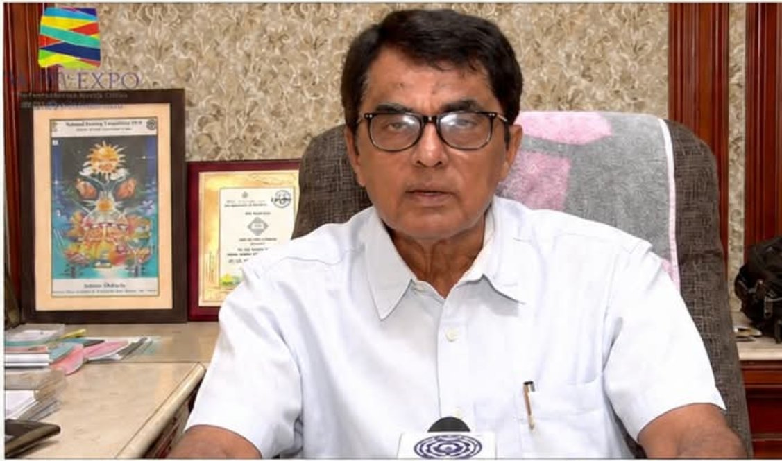 गुजरात प्रदेश सुरत शहर के टेक्सटाइल उद्योग पर बिजली++++++++++